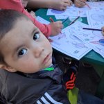 08.Los chicos pintan